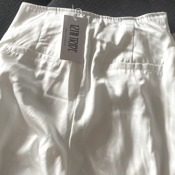 NWT - 12th Tribe Halley White Satin Trousers - Picture 3 of 8